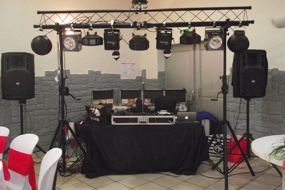 Sono pour mariage - Sonorisation DJ pour soirée