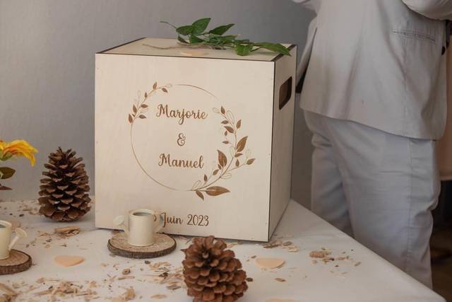 Urne à enveloppes sur mesure