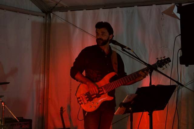 Ad Lib Live