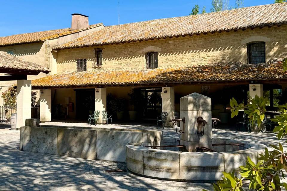 Patio de la fontaine