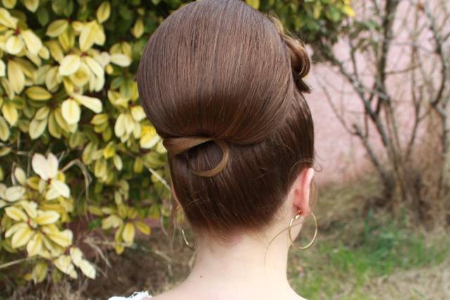 Coiffure de mariée boule