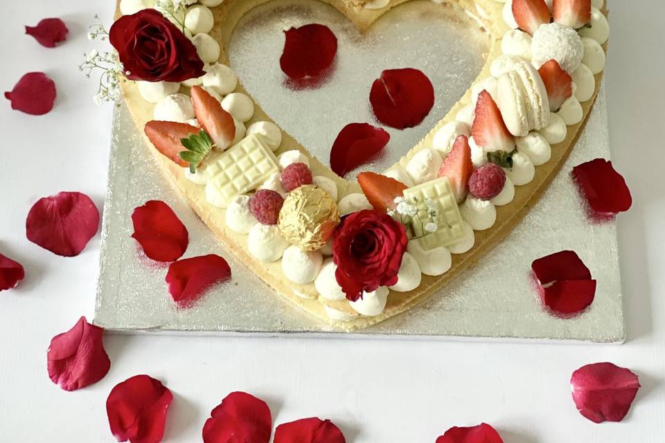 Heart cake