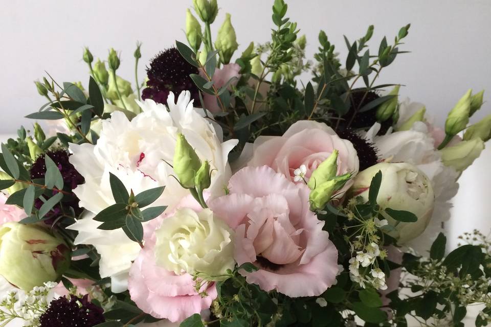 Bouquet pivoine lysianthus