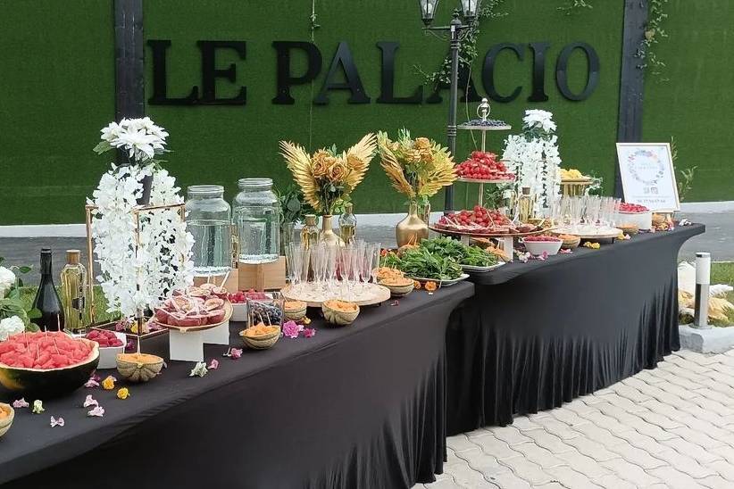 Bar à cocktails + Fruits