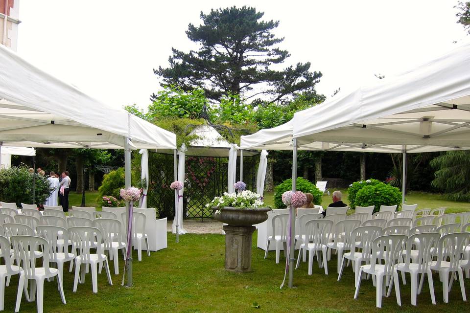 Wedding at Domaine de Bassilou