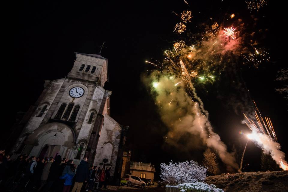 Qu'est-ce qu'un feu d'artifice automatique – Sparklers Club