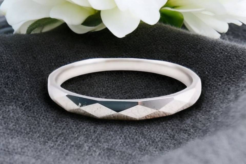 Alliance facette or blanc