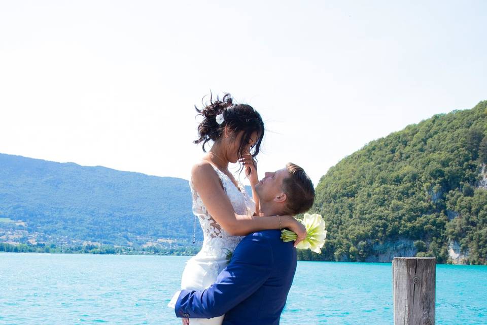 Photo de couple au lac