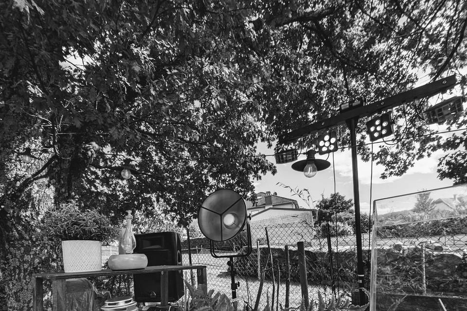 Le Van Social CLub