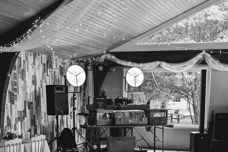 Le Van Social CLub