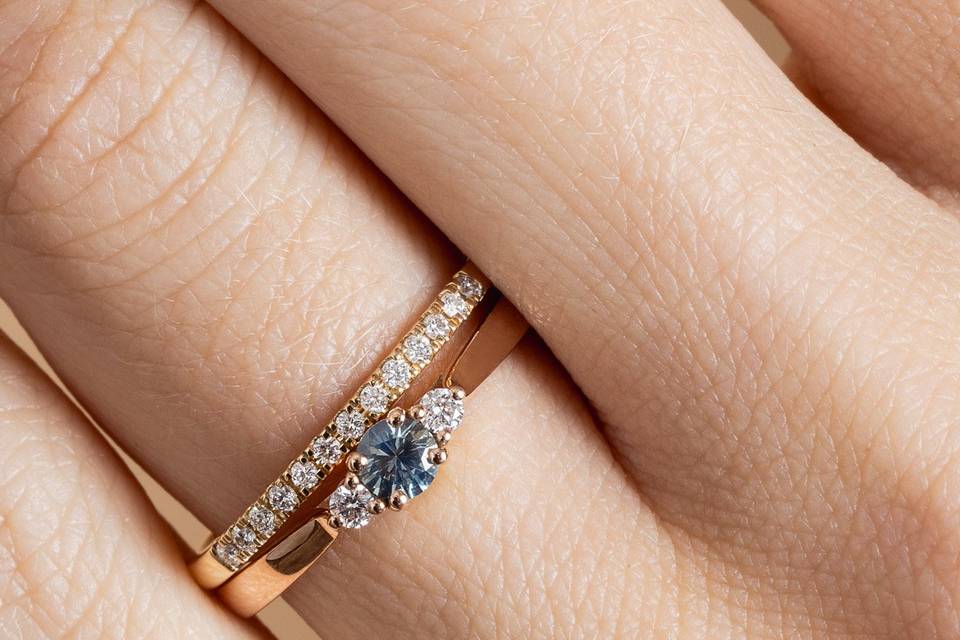 Bague or saphir teal diamants