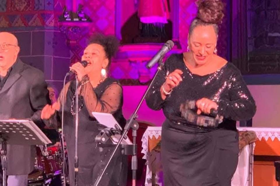 En concert
