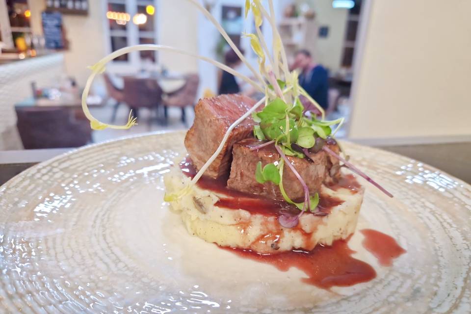 Castel Bistrot