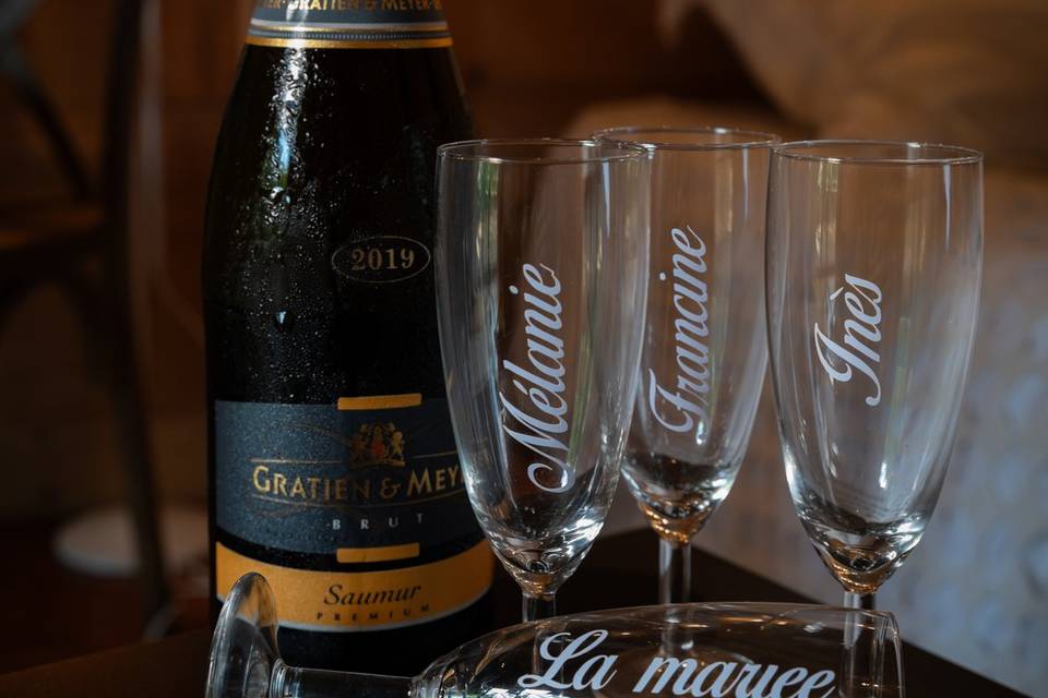 Une petite coupe de champ