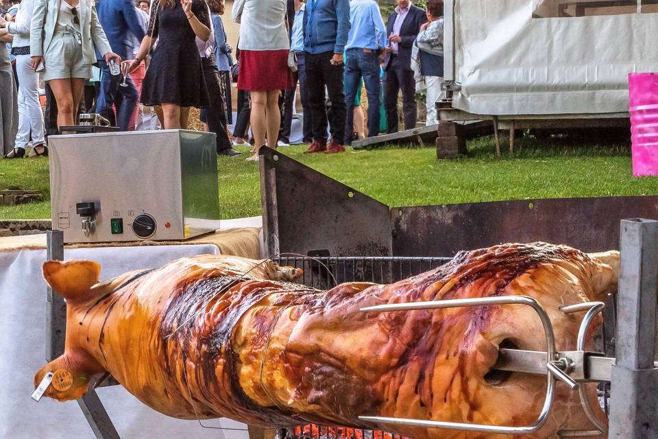 Mariage cochon à la broche