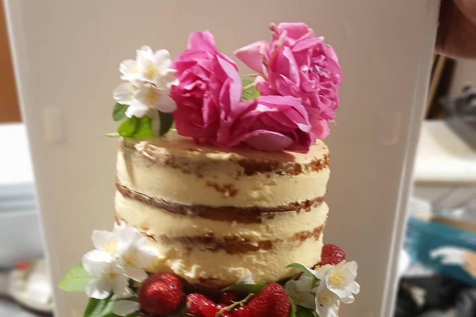 Naked cak fleur