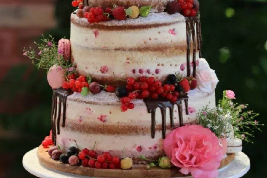 Naked cake