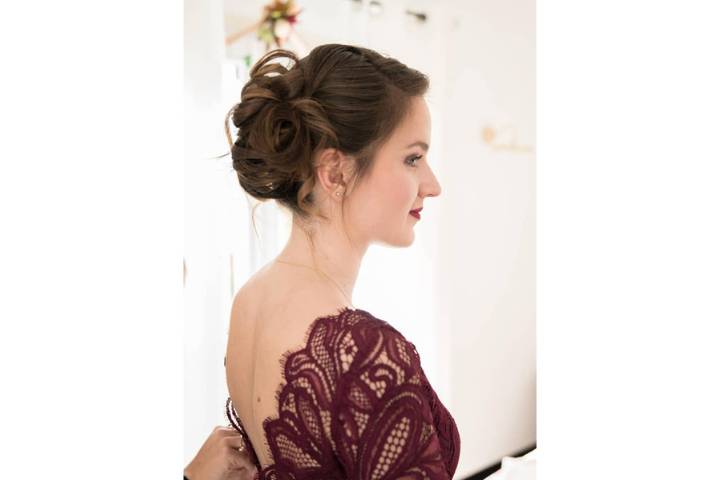 Dentelle bordeaux