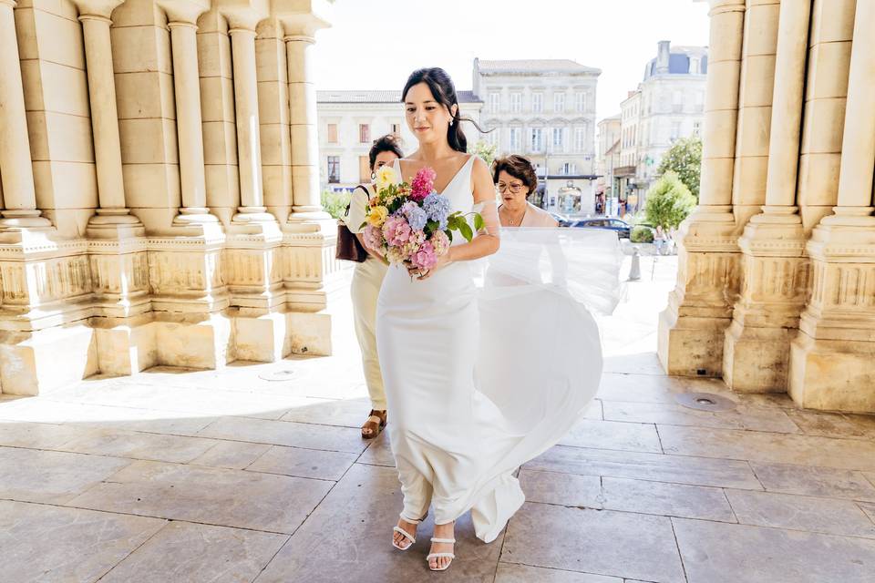 Bouquet de mariée église