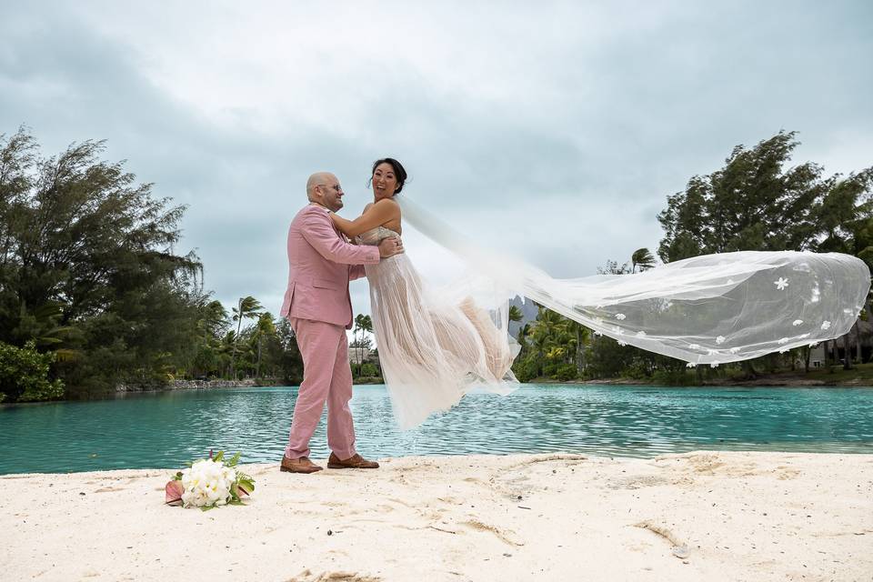 Stephan & Bonnie - Bora Bora Phototographer