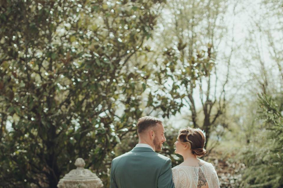 Séance couple mariage vintage