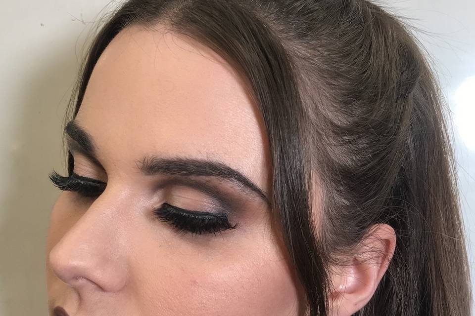 Maquillage mariée matte brun