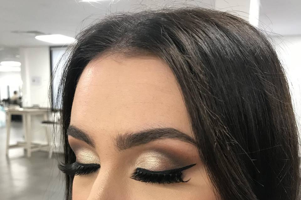 Maquillage mariée sophistiqué