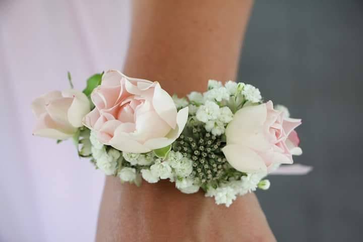 Les Fleurs D'Amélie Saint Laurent de Céris - Fleuriste (adresse, avis)