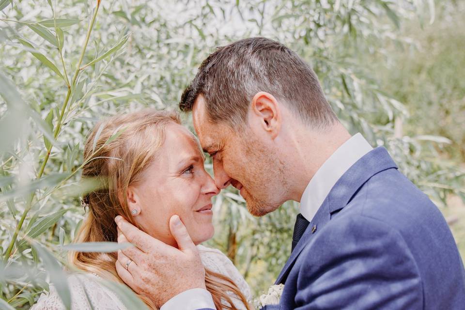 Couple-regard-mariage