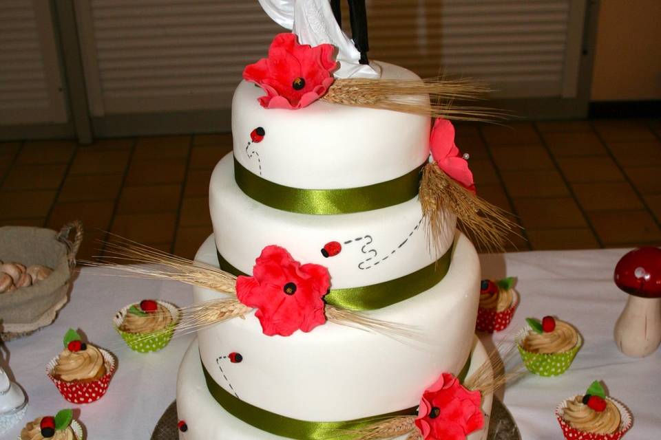 Wedding Cake Blé & Coquelicot