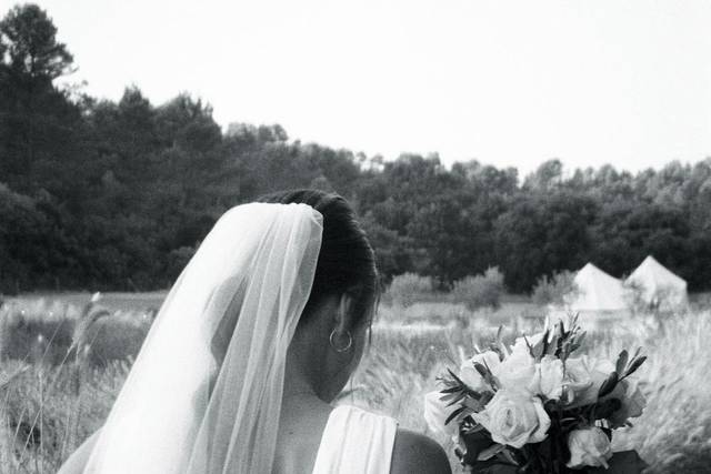 Création mariée sur mesure