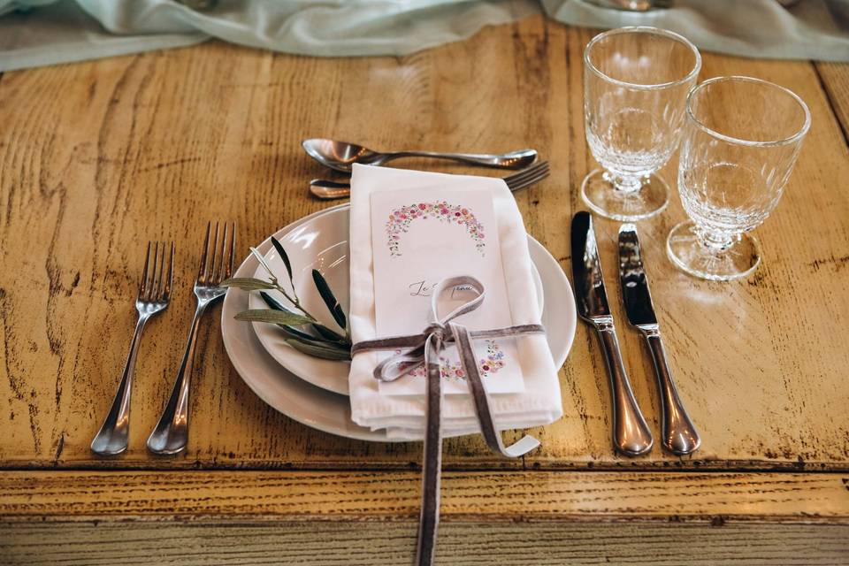Menu mariage fleuri