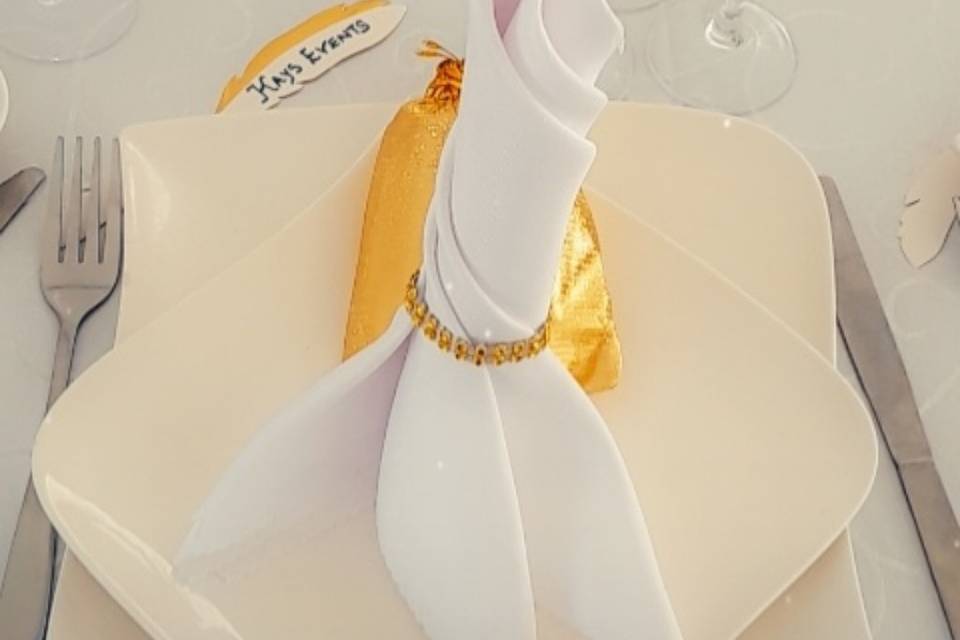 Art du pliage de serviette en