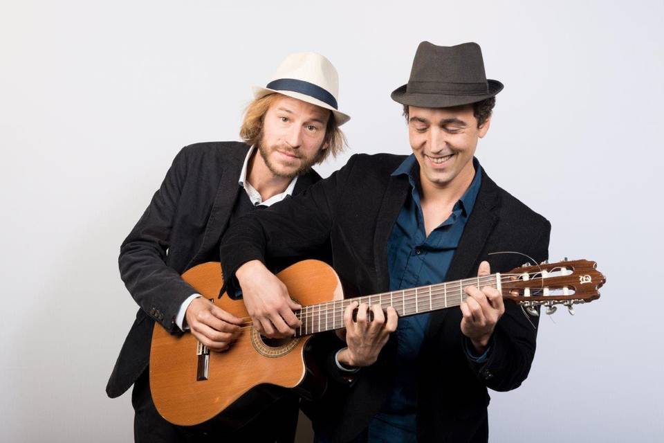 Duo de guitaristes chanteurs