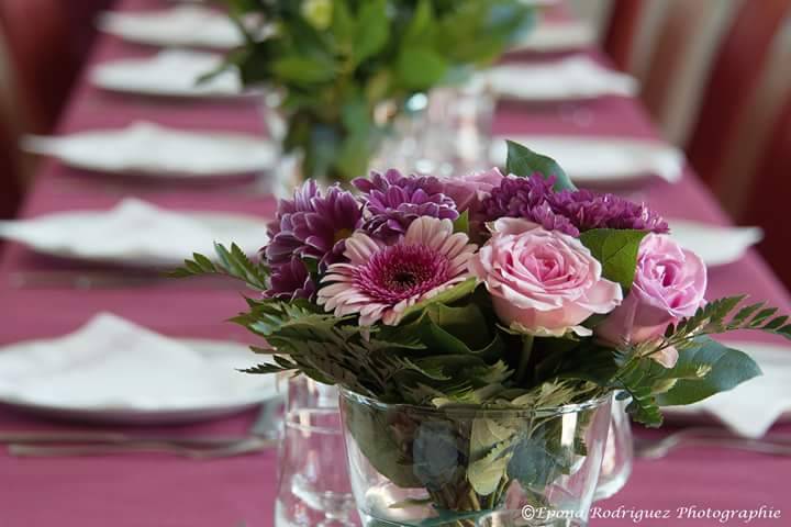 Joli bouquet et belle table