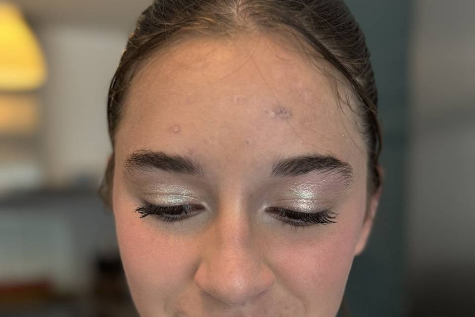 Maquillage invité 13 ans