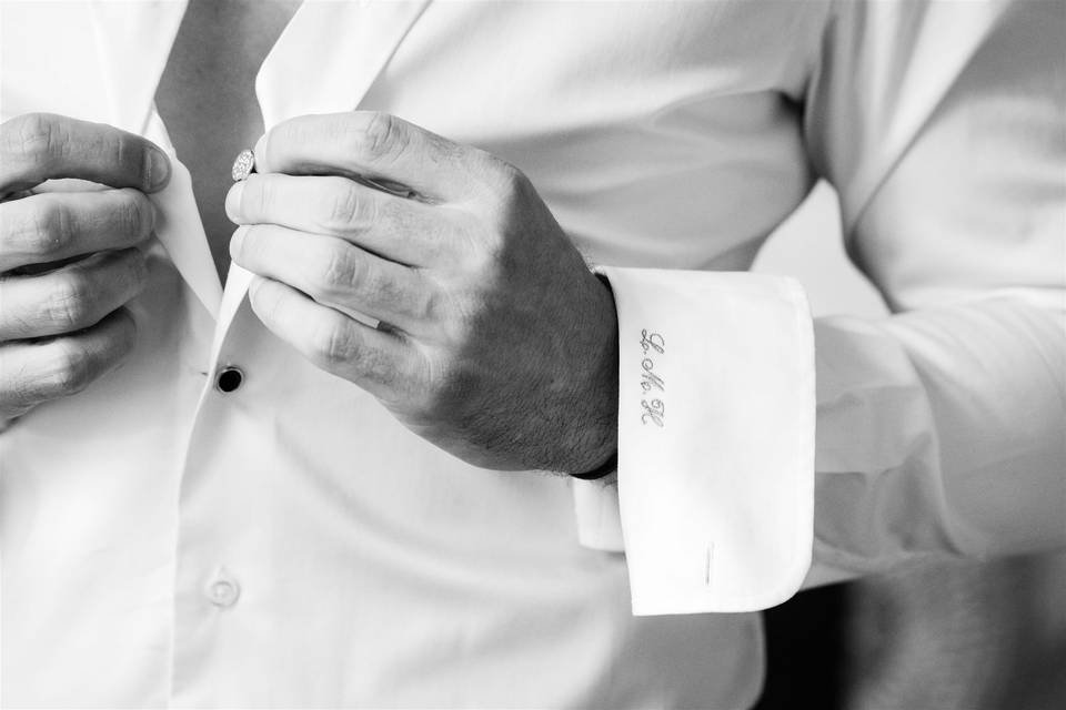 Wedding groom's preparation