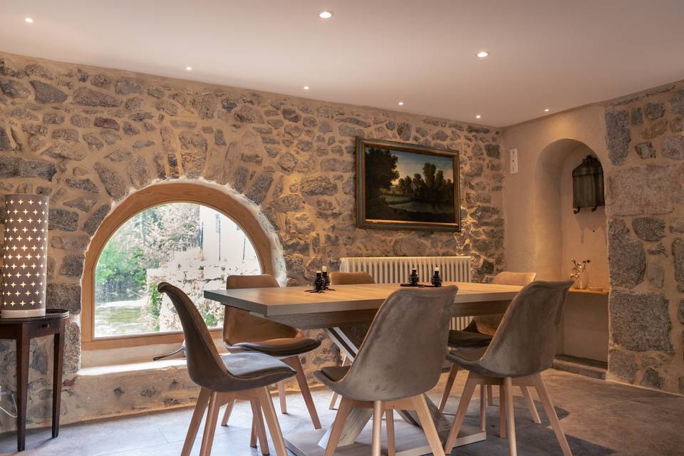 Table de salle à manger