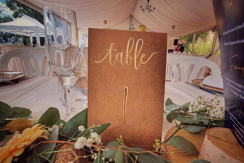 Marque table