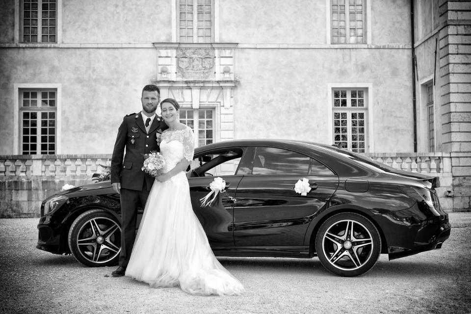 Voiture de luxe avec chauffeur