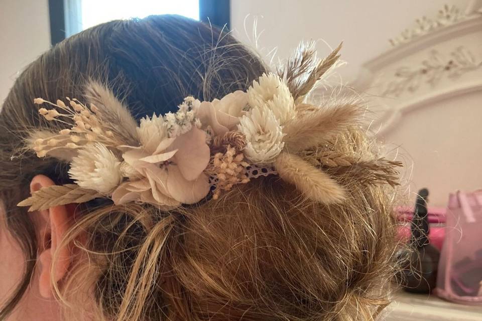 Barrette florale