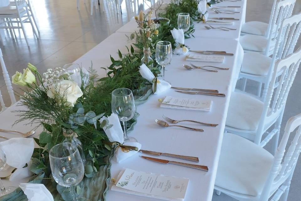 Table vert sauge