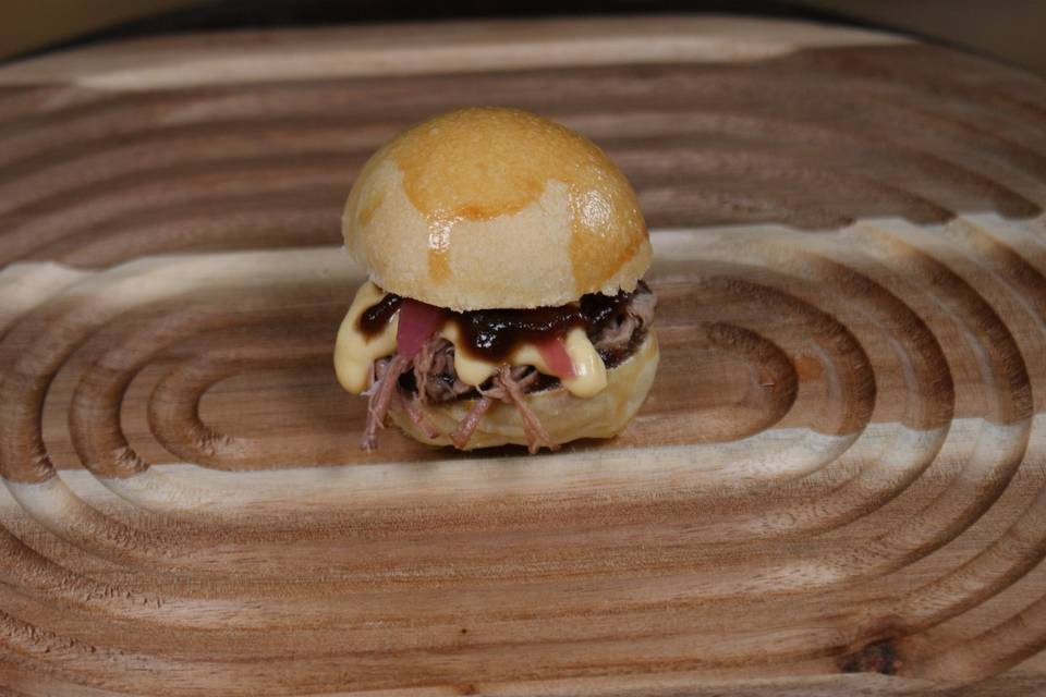 Mini pulled beef
