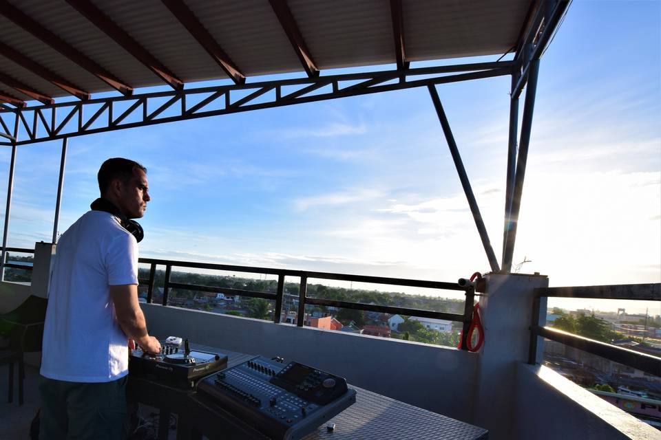 Mix sur Roofdeck - Asie