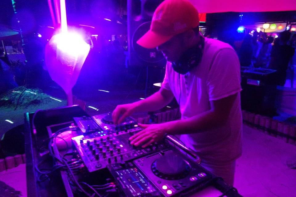 DJ - croisière  - Philippines