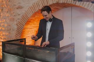 DJ GLMB