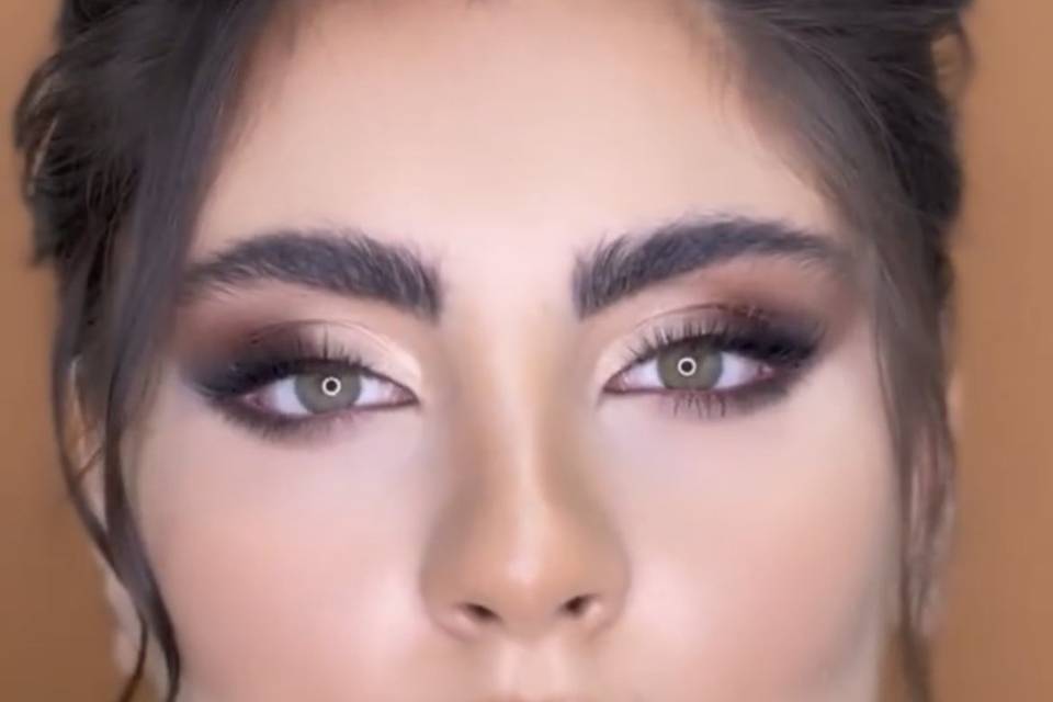 Bride makek up artist