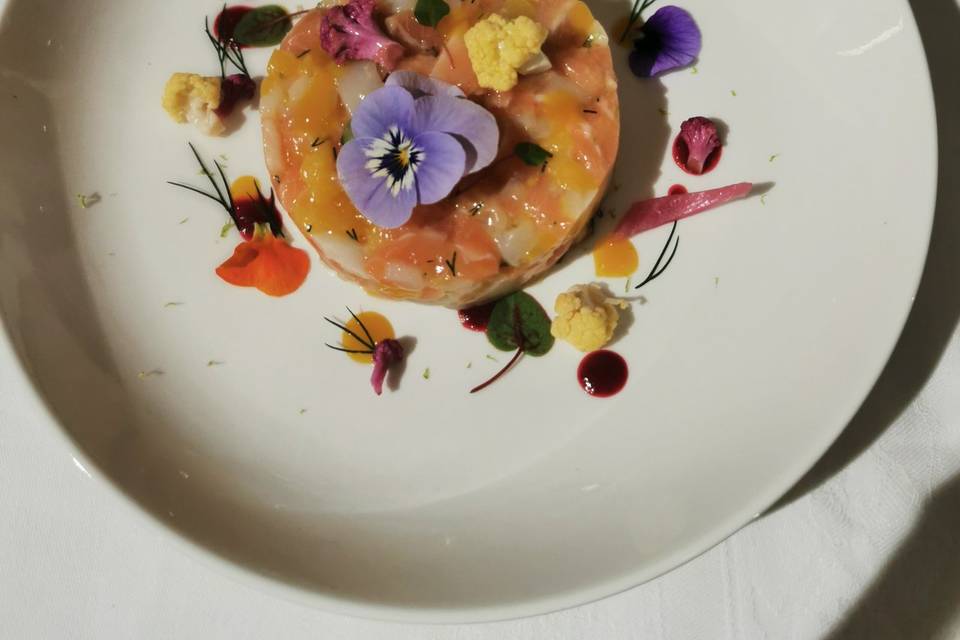 Entrée Tartare Saumon