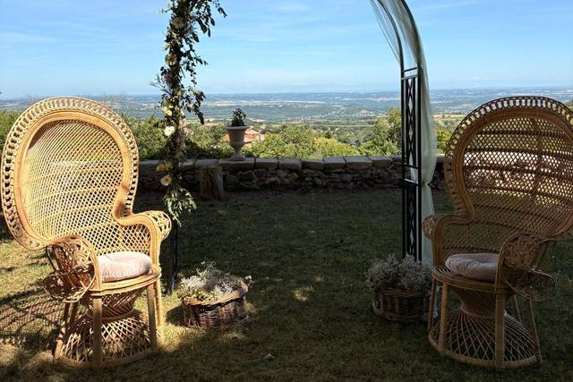 Arche et chaises