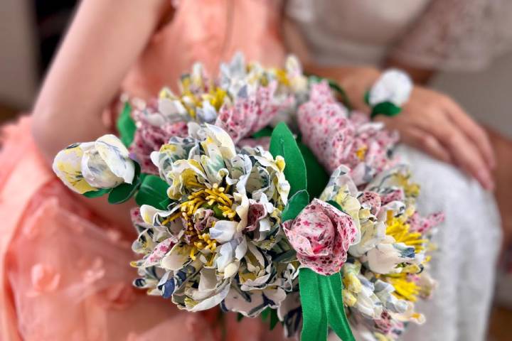 Pivoine vetements de soeurs